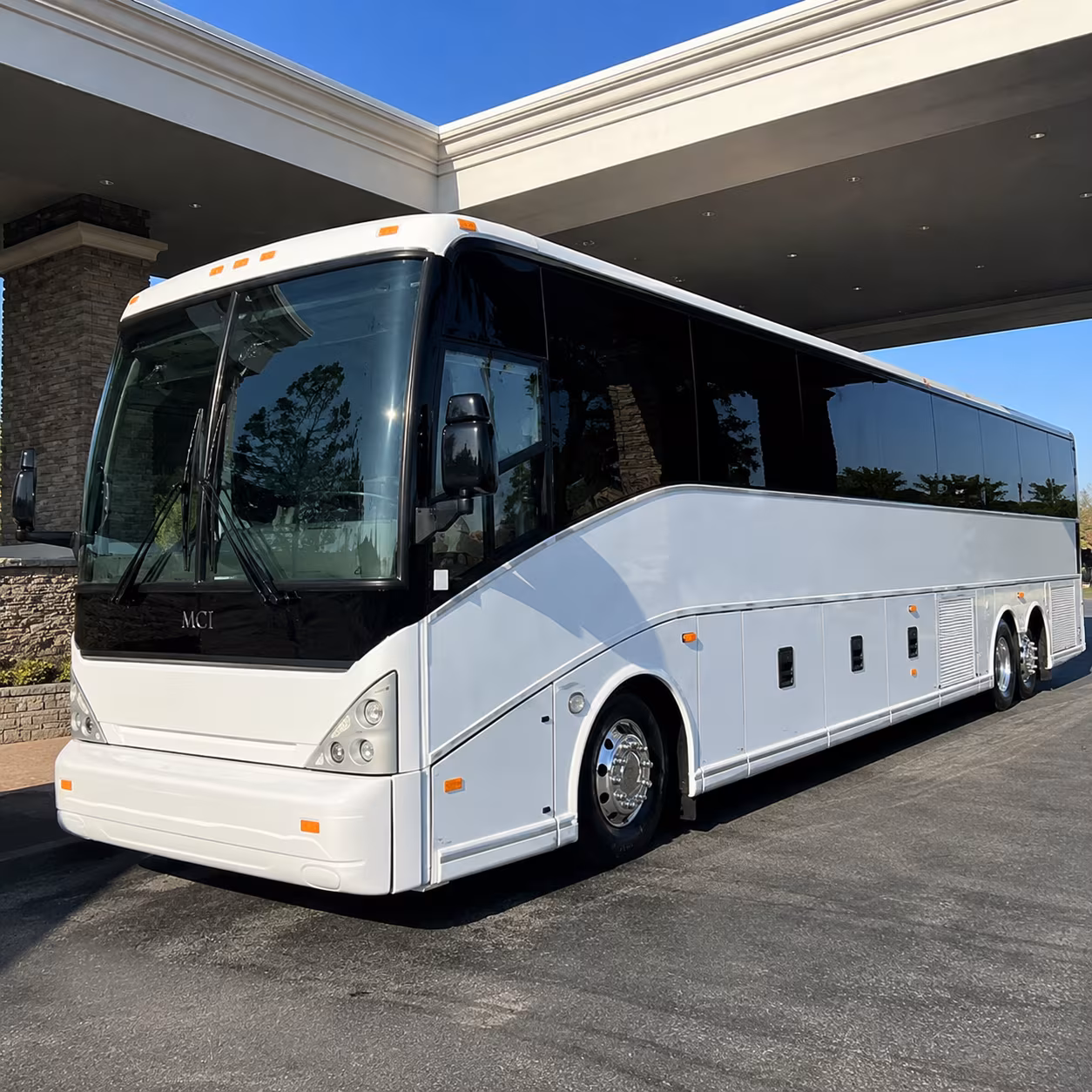 airport shuttle buses to oakland international airport oak from marin county